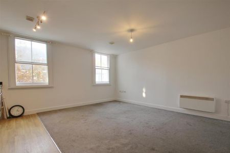 1 bedroom flat to rent - Photo 3