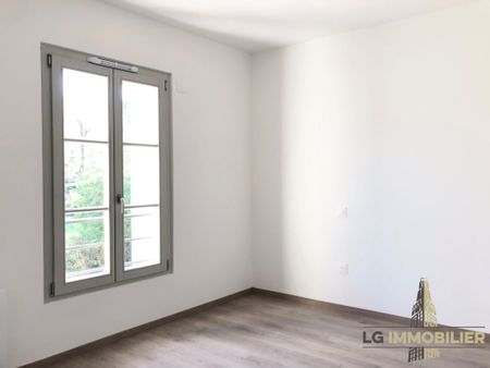 COMPIEGNE COMPIEGNE - TYPE 3 EN DUPLEX AVEC PARKING - Photo 4