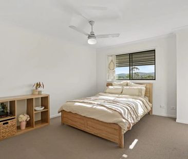 Tri-Level 3-bedroom Townhouse in COOMERA QLD - Photo 2