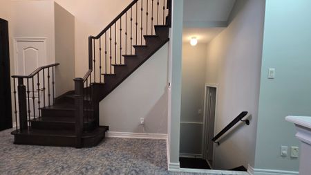 For Lease - 16 Steppingstone Trail, Toronto, Ontario - Photo 4