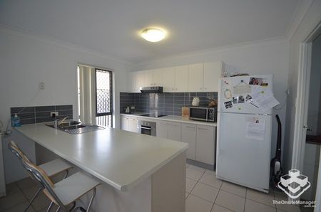 SHORT TERM TENANCY 6MTHS $440 3BED, 2BATH, 1 CAR - Photo 4