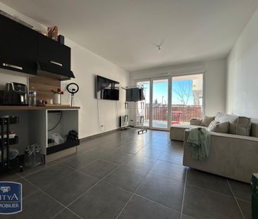 Location Appartement 2 pièces 43m² ARLES 13200 - Photo 3