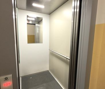 Kawalerka z pięknym widokiem na Panoramę Miasta! - Photo 3