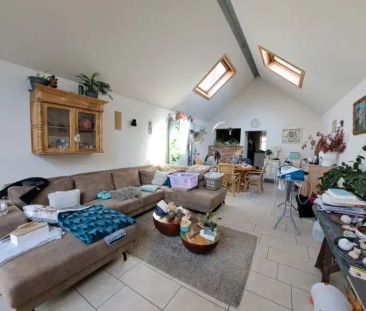 Vernieuwde 4-slaapkamerwoning met ruim TERRAS te huur in Brugge - Photo 1