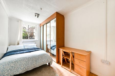 1 Bed Flat, Porchester Square, W2 - Photo 3