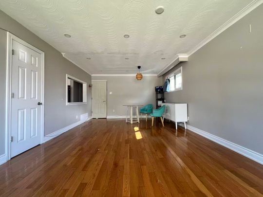 For Lease - 15 Summerglade (Main) Drive, Toronto, Ontario - Photo 1