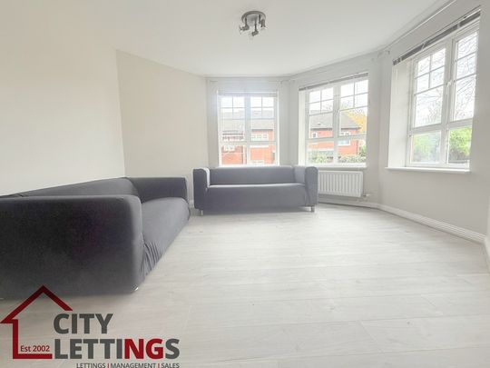 2 Bedroom Flat - Photo 1