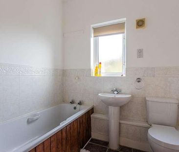 Grangemoor Court, Cardiff, CF11 - Photo 2