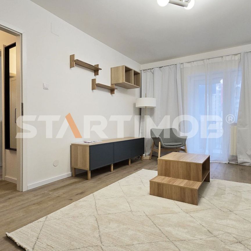Apartament 3 camere Centru Civic prima inchiriere - Photo 1