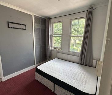 Room in a Shared House, Saturn House, E15 - Photo 3