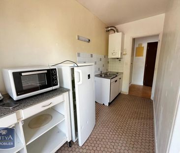 Location Appartement 1 pièce 32m² BOURGES 18000 - Photo 3