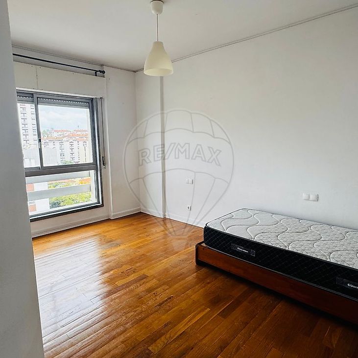 Apartamento T5 em Lisboa - Foto 1