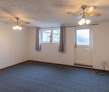 Harewood Terrace, Haverhill - Photo 4