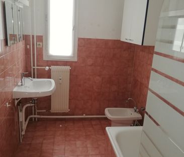 Location Appartement 2 pièces 70m² BEAUNE 21200 - Photo 6