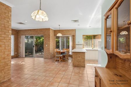 Welcome to 15 Clydesdale Street, Alfred Cove! - Photo 5