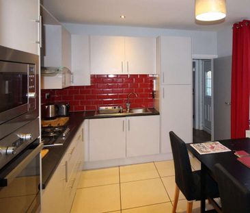 6 bedroom house of multiple occupation to rent - Photo 1