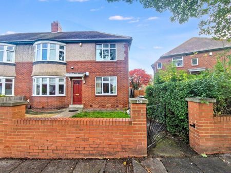 2 bed upper flat to rent in NE3 - Photo 2