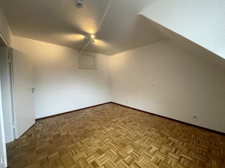 MÖBILIERTE 3 ZIMMER MASSIONETTE WOHNUNG IN KREFELDS INNENSTADT ZU VERMIETEN! - Foto 2