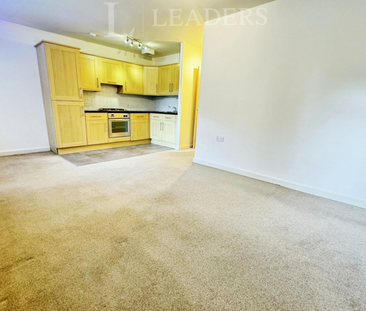2 bedroom flat to rent - Photo 3 | Rentumo
