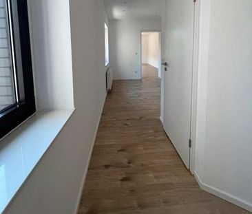 Wohnung in Wanheim-Angerhausen nähe Rheinpromenade - Photo 1