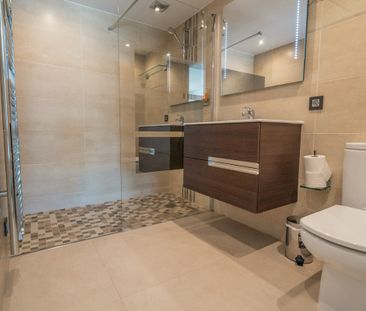 Detached Villa · San Pedro de Alcántara - Photo 2