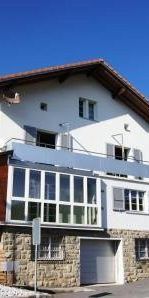 Helle 5.5 Zimmerwohnung im Zentrum von Giffers - Photo 4