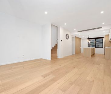 6 Smith Street, Kensington. - Photo 4