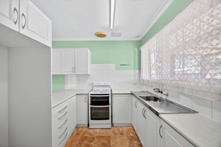 Three Bedroom Home in Rockingham - Photo 3