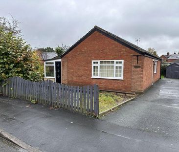 3 bedroom detached bungalow to rent - Photo 6