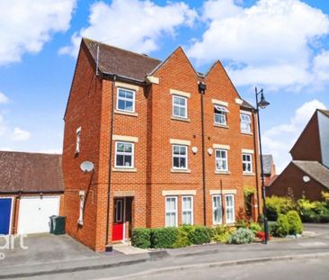 3 bedroom semi-detached house to rent - Photo 6