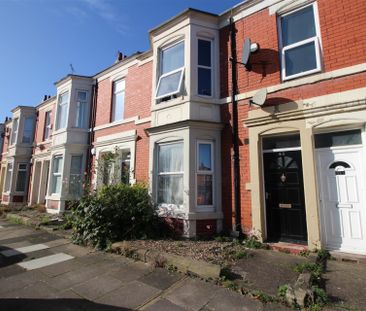 3 bedroom Student Flat to rent in Newlands Road, Newcastle Upon Tyne - Photo 2