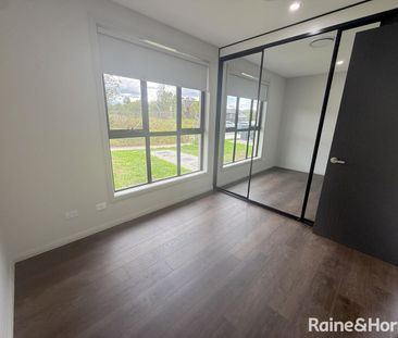 Stylish Two-Bedroom Granny Flat - Photo 4