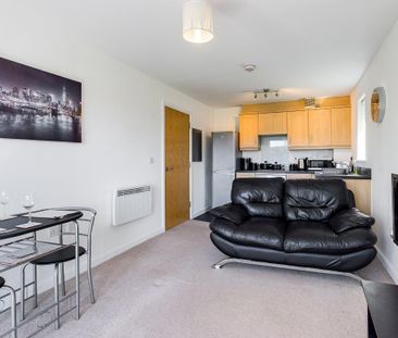 1 bedroom flat to rent - Photo 2