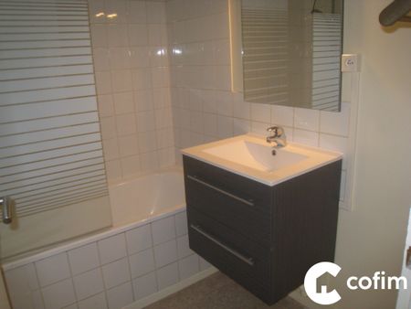 Appartement à louer, 3 pièces - Pau 64000 - Photo 5