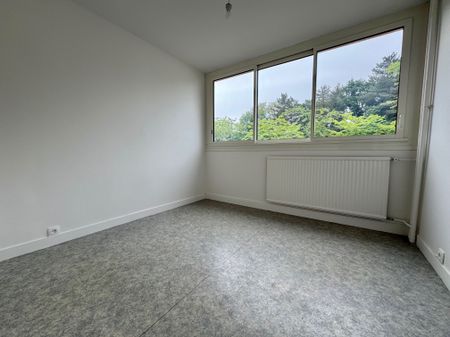 Location Appartement 4 pièces 81m² LIMOGES 87100 - Photo 3