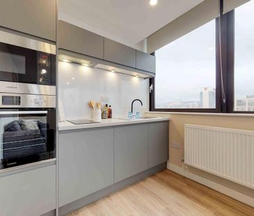 Studio to rent - Photo 6
