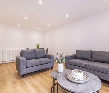 2 bedroom apartment to rent - Photo 4