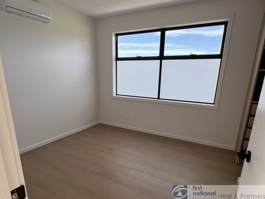 2 / 25 Stuart Street, Noble Park - Photo 1