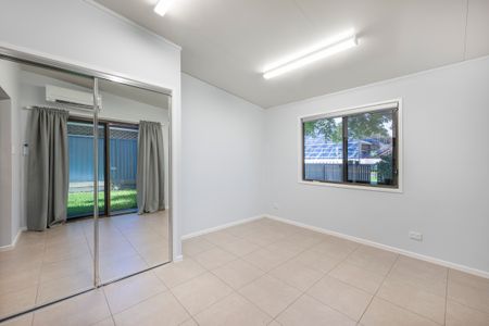 527 Beams Road, Carseldine QLD 4034 - House For Rent | Domain - Photo 5