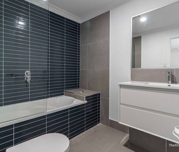 Impressive 4 Bedroom Townhouse - Photo 5