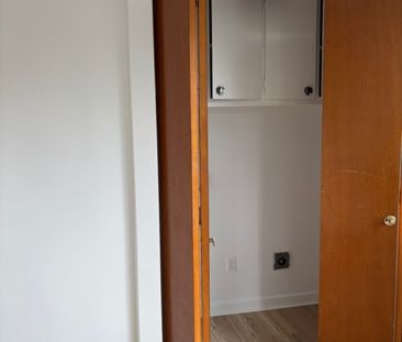 10267 Rue Tanguay, H3L 3G6, H3L 3G6, Montréal - Photo 2