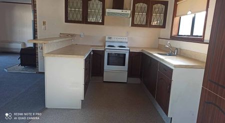 North Balclutha 2 bedroom house - Photo 5