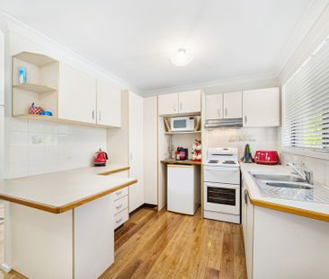 Immaculately presented single level home - Photo 3