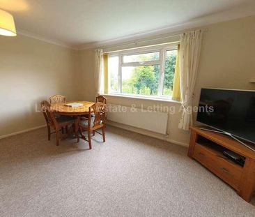 Lytchett Matravers Two Bedroom Flat With Garage, BH16 - Photo 4