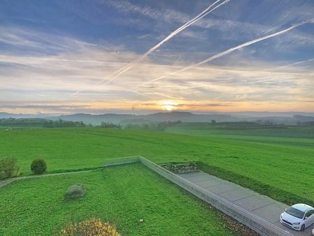 CHARMANT LOGEMENT DE 3.5 PIECES - Photo 5