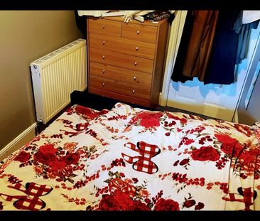 Room in a Shared House, Bordesley Green, B9 - Photo 2