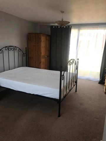 4 bedroom terraced house to rent - Photo 4