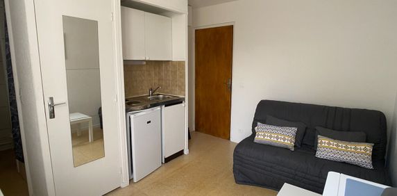 Location Appartement 1 pièce 12m² JACOB BELLECOMBETTE 73000 - Photo 2