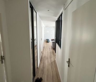 A louer chambre en colocation rive droite - Photo 3