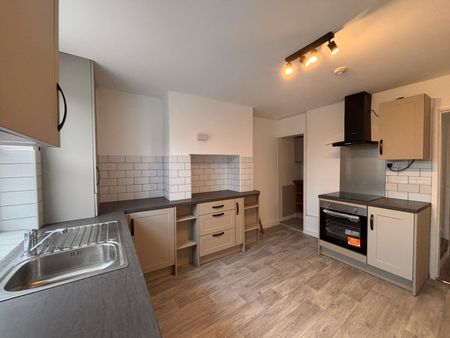 Victoria Crescent - Photo 5